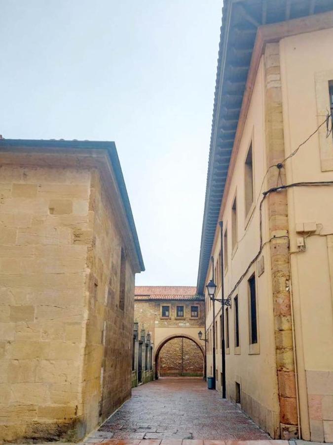 San Isidoro Coliving Hotel Oviedo Kültér fotó